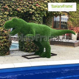 Топиари «Тираннозавр» из искусственного газона. Для МорПорт Сочи.